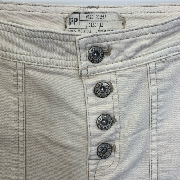 Free people distressed mountaineer button fly jean - Picture 5 of 8